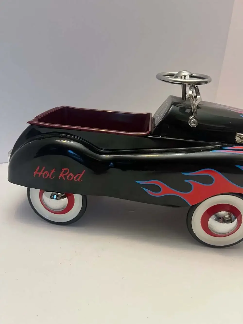 Teleflora Hot Rod Metal Tin Car Planter